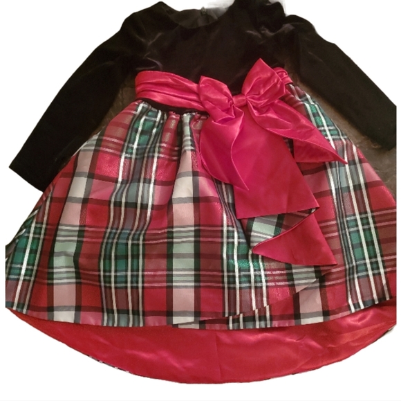 Rare Editions Other - Rare Editions Red green plaid Black velvet Long Sleeve Christmas dress 4T